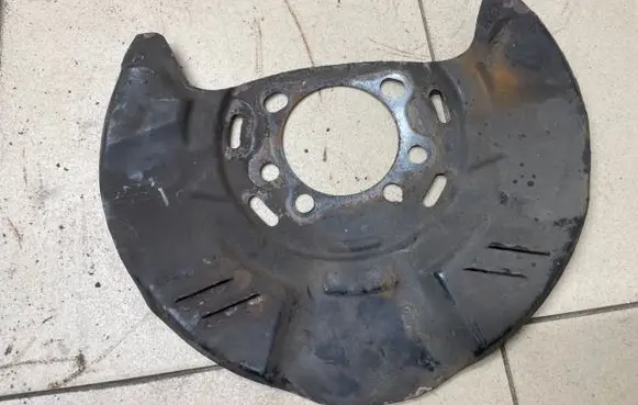 Subaru Outback Front brake disc dust cover plate 
