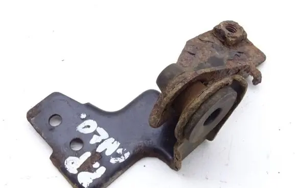 Land Rover Discovery Radiator mount bracket DISCOVERY_II_98-04_MOCOWANIE_CHŁODNICY_PRAWE