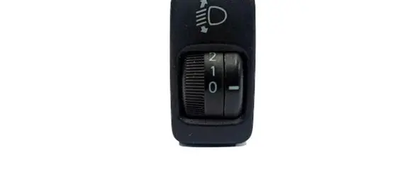 Toyota Prius (XW20) Fog light switch 5720