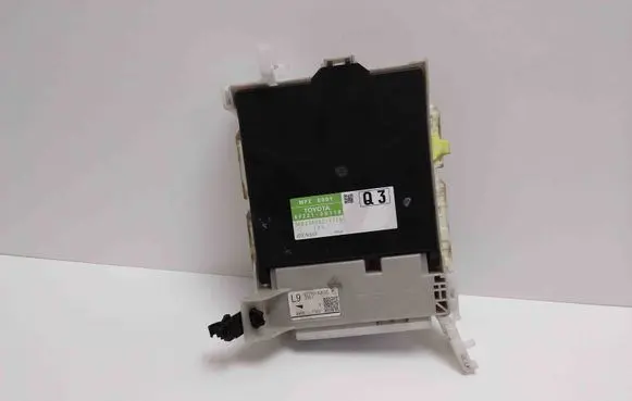 Toyota Yaris Central body control module MB2380008334 892210D110