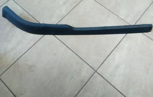 Opel Meriva A Front bumper lip 93296813 NE70131