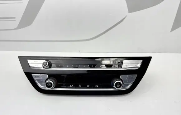BMW X3 G01 Climate control/heater control trim 