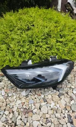 Audi A1 Headlight/headlamp 82A941033F 90171440