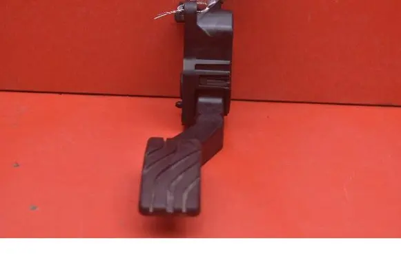Dacia Spring Accelerator throttle pedal 180100150R