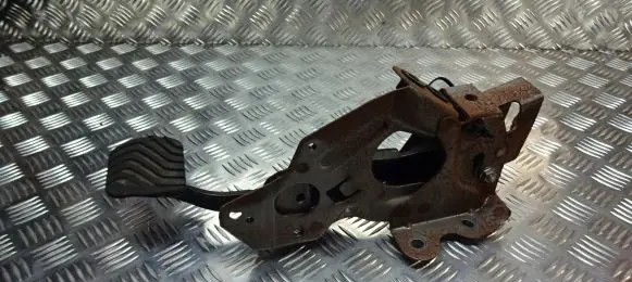 Nissan Qashqai Pedal assembly 46501-4EA0B