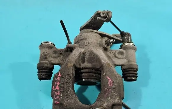 Renault Master III Rear brake caliper IMPRK1529750