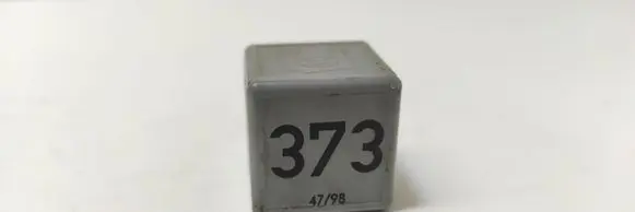 Audi A6 S6 C5 4B Other relay 8D0951253A