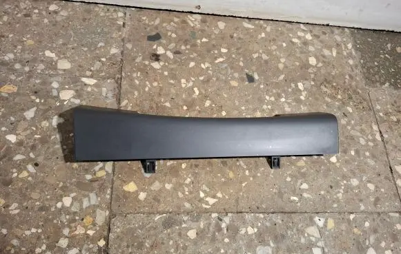Volvo XC60 Steering wheel column trim 1284696