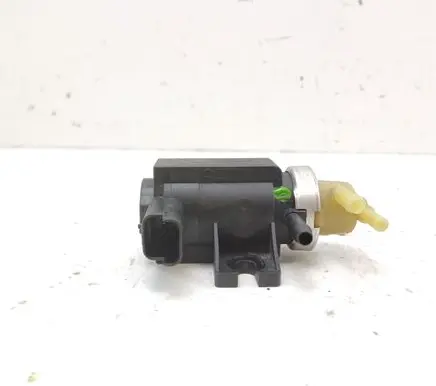 Peugeot 308 SW Turbo solenoid valve 9672875080