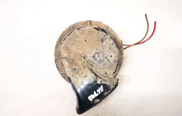 Volkswagen Golf IV Horn signal 002924