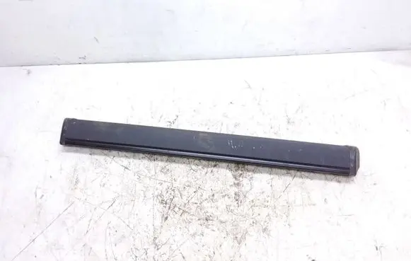 Audi 100 200 5000 C3 Parcel shelf grill 8D9861691C