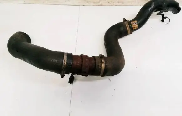 Ford Mondeo Mk III Intercooler hose/pipe