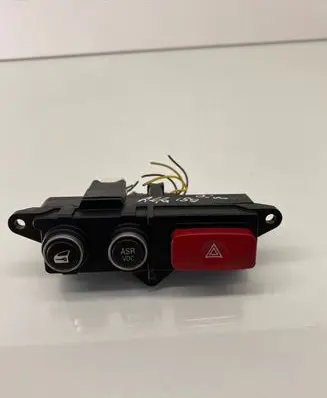 Alfa Romeo 159 Hazard light switch 156067820 156067821