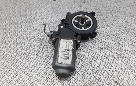 Renault Scenic I Front door window regulator motor 400732