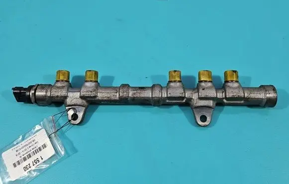 Opel Corsa E Fuel main line pipe 0445214364 IMPRK1557230