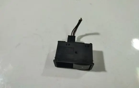 Opel Astra H Electric window control switch LK03459100
