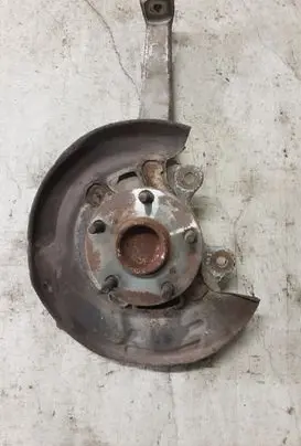 Lexus IS 220D-250-350 Front wheel hub spindle knuckle