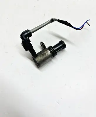 Volkswagen Polo VI Crankshaft position sensor 05C906455E