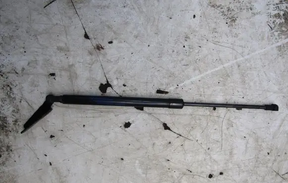 Nissan Micra K14 Tailgate strut KRIS235789