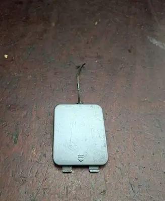 Mercedes-Benz E W211 Rear bumper row hook cap/cover A2118800605