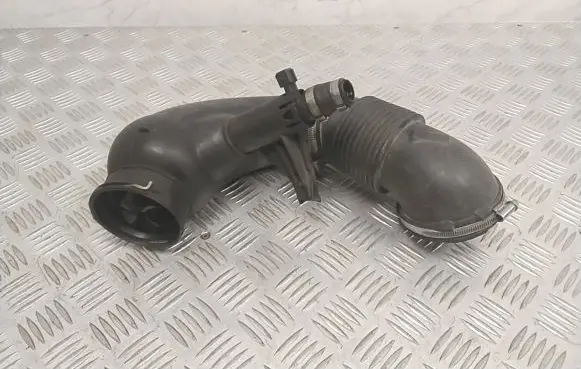 BMW X3 E83 Coolant pipe/hose 7803843
