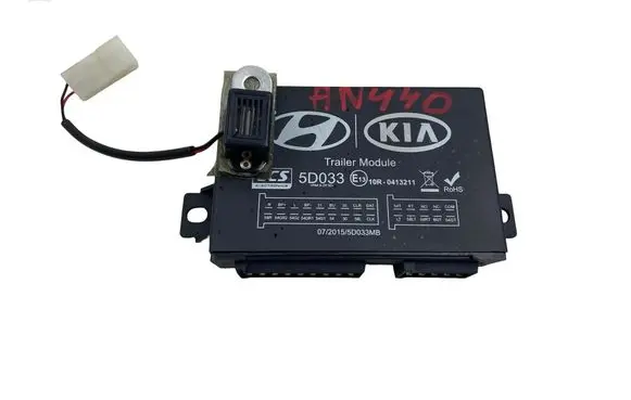Hyundai i40 Tow bar trailer control unit/module 5D033MB
