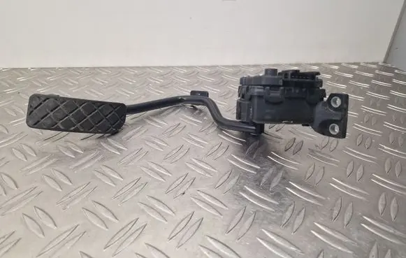 Audi A8 S8 D3 4E Accelerator throttle pedal 4E2723523D