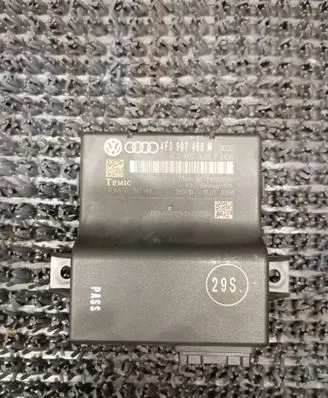 Audi A6 S6 C6 4F Gateway control module 4F0907468M 4F0907468F 404476T