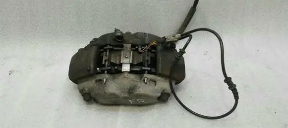 Mercedes-Benz CLS C219 Front brake caliper A0044201083