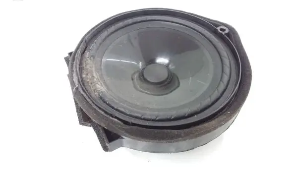 Honda CR-V Front door speaker F16137A EAS16P688A