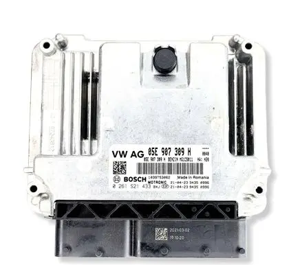 Audi Q3 F3 Engine control unit/module 05E907309H