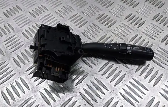 Toyota Avensis T250 Wiper switch 173654