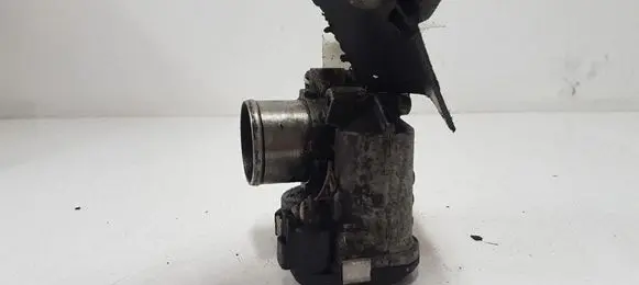 Renault Laguna III Throttle valve 0281002681 8200330812 8200330810