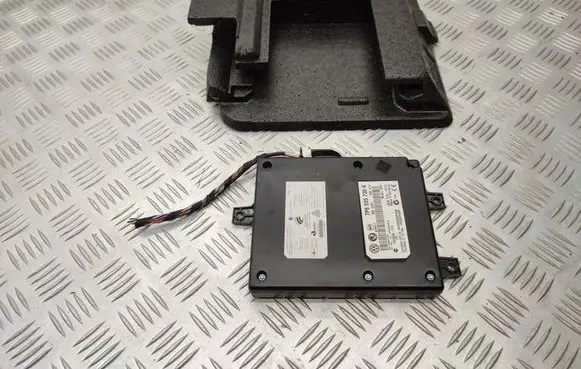 Volkswagen PASSAT B7 USA Bluetooth control unit module 7P6035730K 3C0919738B