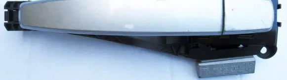 Opel Zafira C Rear door exterior handle 13583833