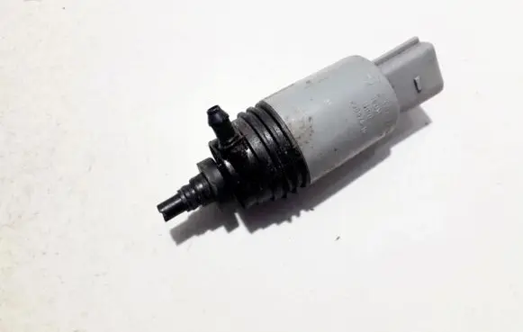 BMW 3 E90 E91 Windscreen/windshield washer pump 67126934159 23557610