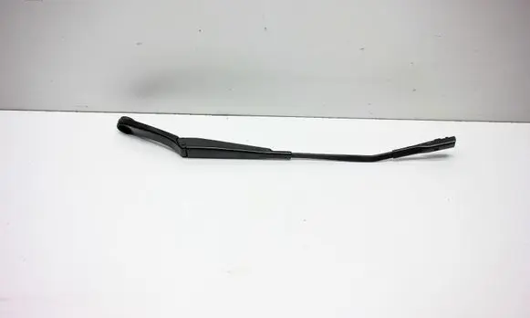 Audi Q3 F3 Windshield/front glass wiper blade 83B955407A
