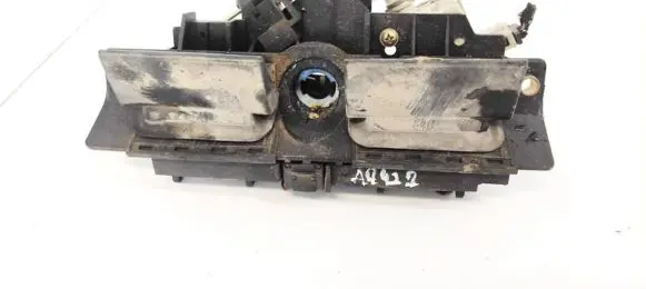 Audi A6 S6 C5 4B Tailgate/trunk/boot exterior handle 8D9827565 4B0827565