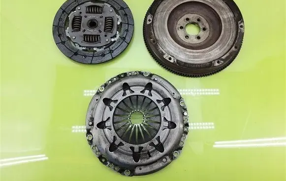 Peugeot 307 Clutch set kit 324038910