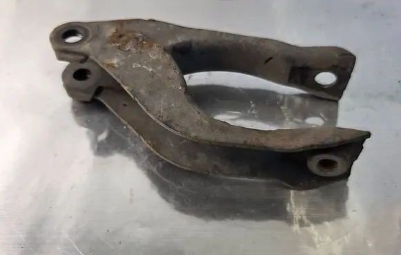 Opel Astra K Gearbox mounting bracket 13364120 4416
