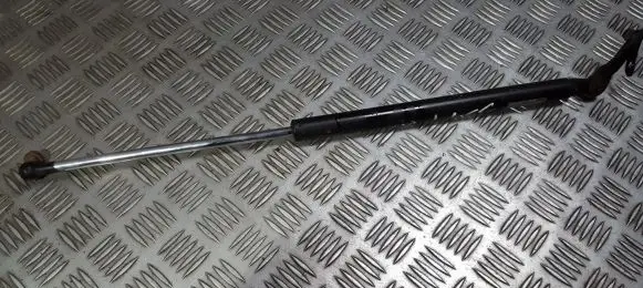 Subaru Legacy Tailgate/trunk strut/damper