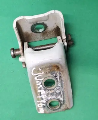 Citroen Jumpy Front door upper hinge 