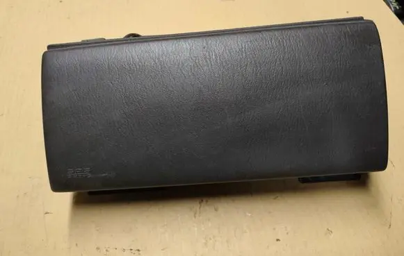 Jeep Cherokee XJ Passenger airbag
