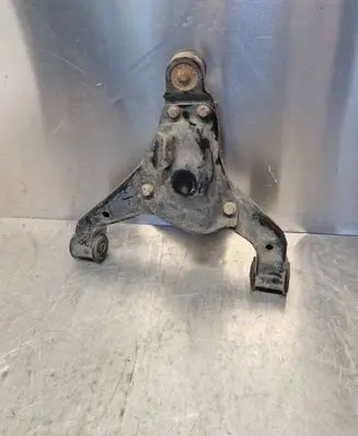 Volkswagen Crafter Front lower control arm/wishbone R02002