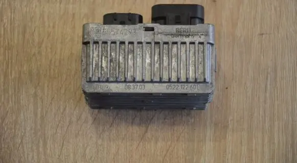 Opel Antara Glow plug pre-heat relay 55574293
