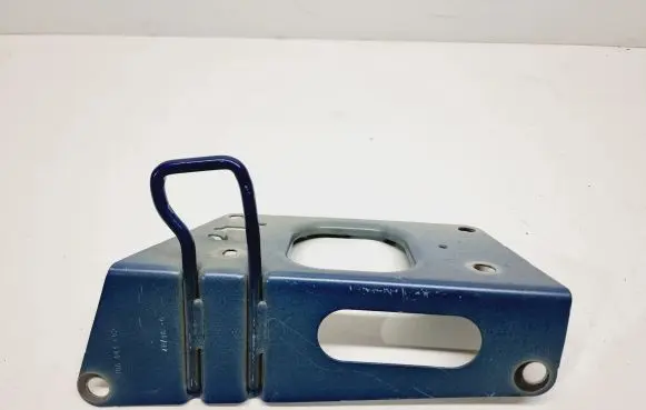 Peugeot 3008 II Tie down hook / loop 9810089380