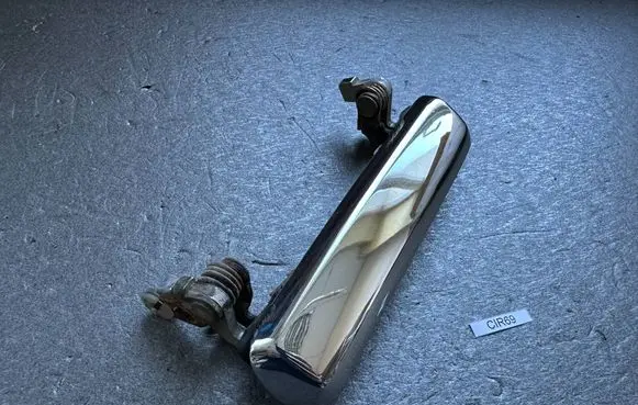 Rear door exterior handle