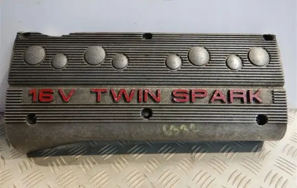 Alfa Romeo 145 - 146 Rocker cam cover 60607216