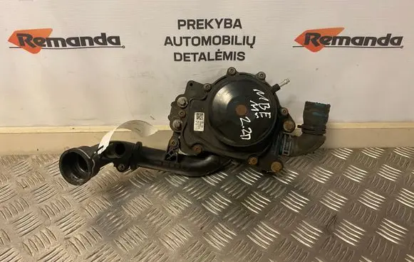 Mercedes-Benz E W212 Water pump A6512006301 A6512000251 11331173