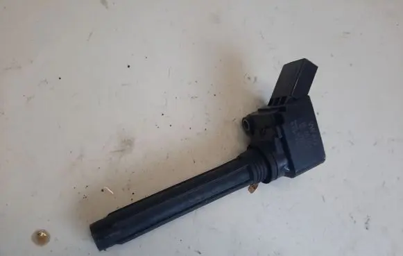 Audi A4 S4 B9 High voltage ignition coil 06L905110E